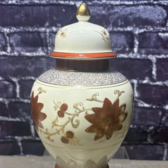 Andrea by Sadek Cream and Gold Ginger Jar - Picture 3 of 6